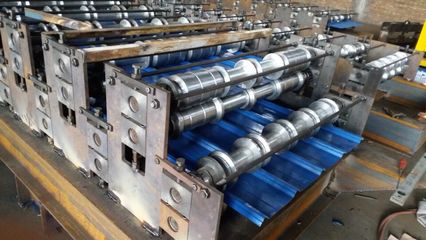 【840-900實心軸彩鋼瓦機械 彩鋼設(shè)備滄州順成壓瓦機械】價格_廠家_圖片 -